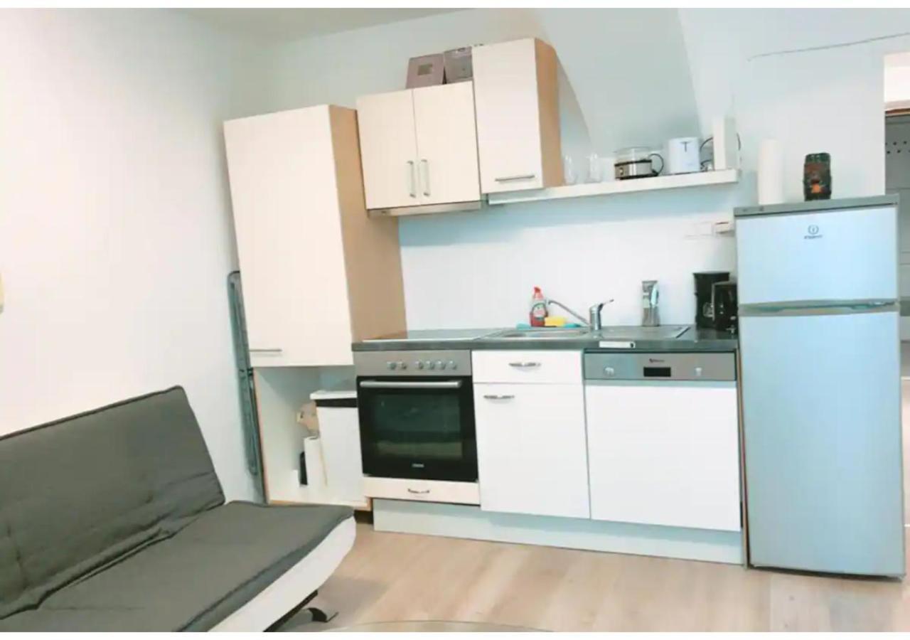 Apartment Economy 2br Next To Prater Amuesement Park *